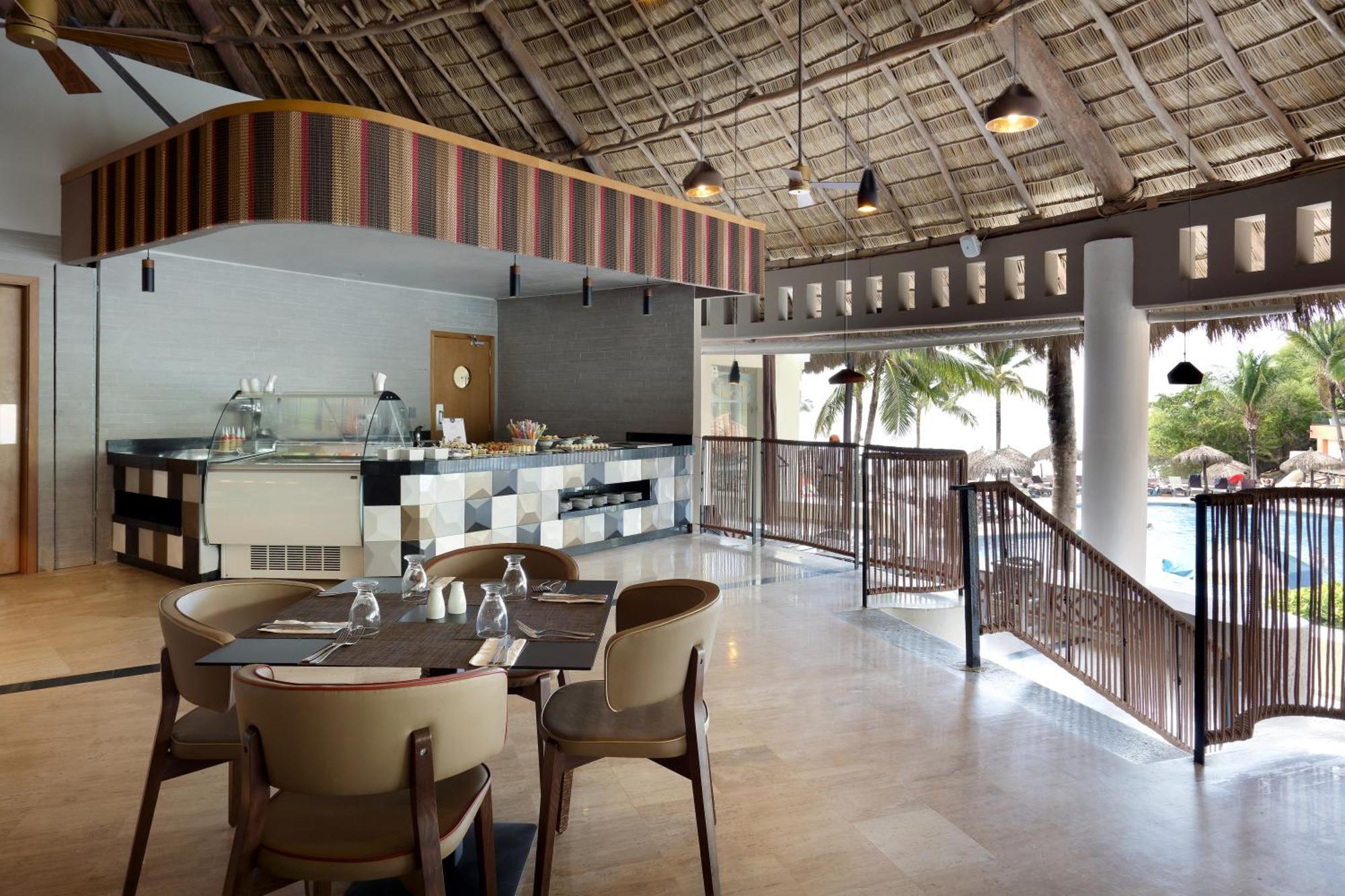 Family Selection At Grand Palladium Vallarta Resort & Spa Punta Mita Exterior photo