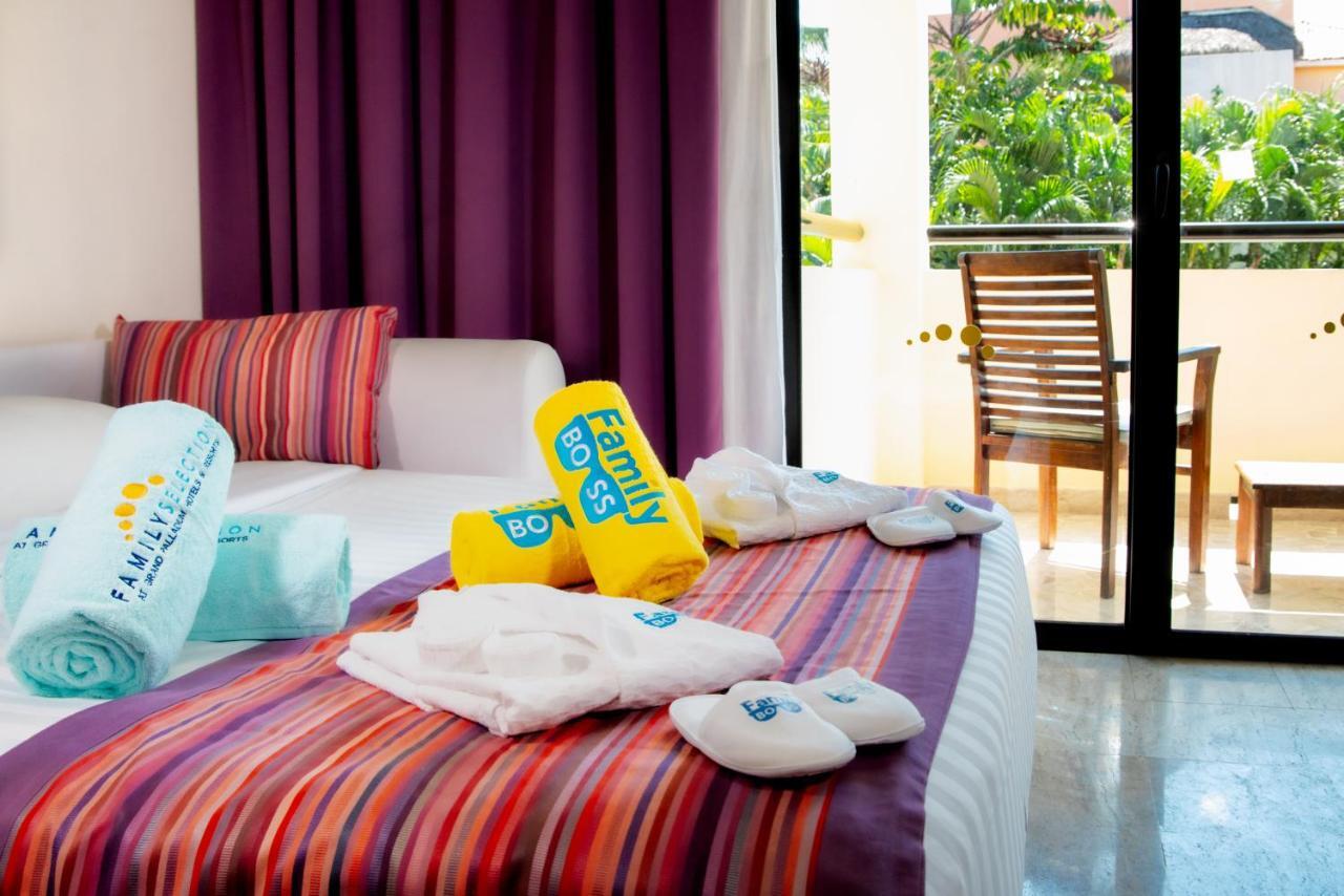 Family Selection At Grand Palladium Vallarta Resort & Spa Punta Mita Exterior photo
